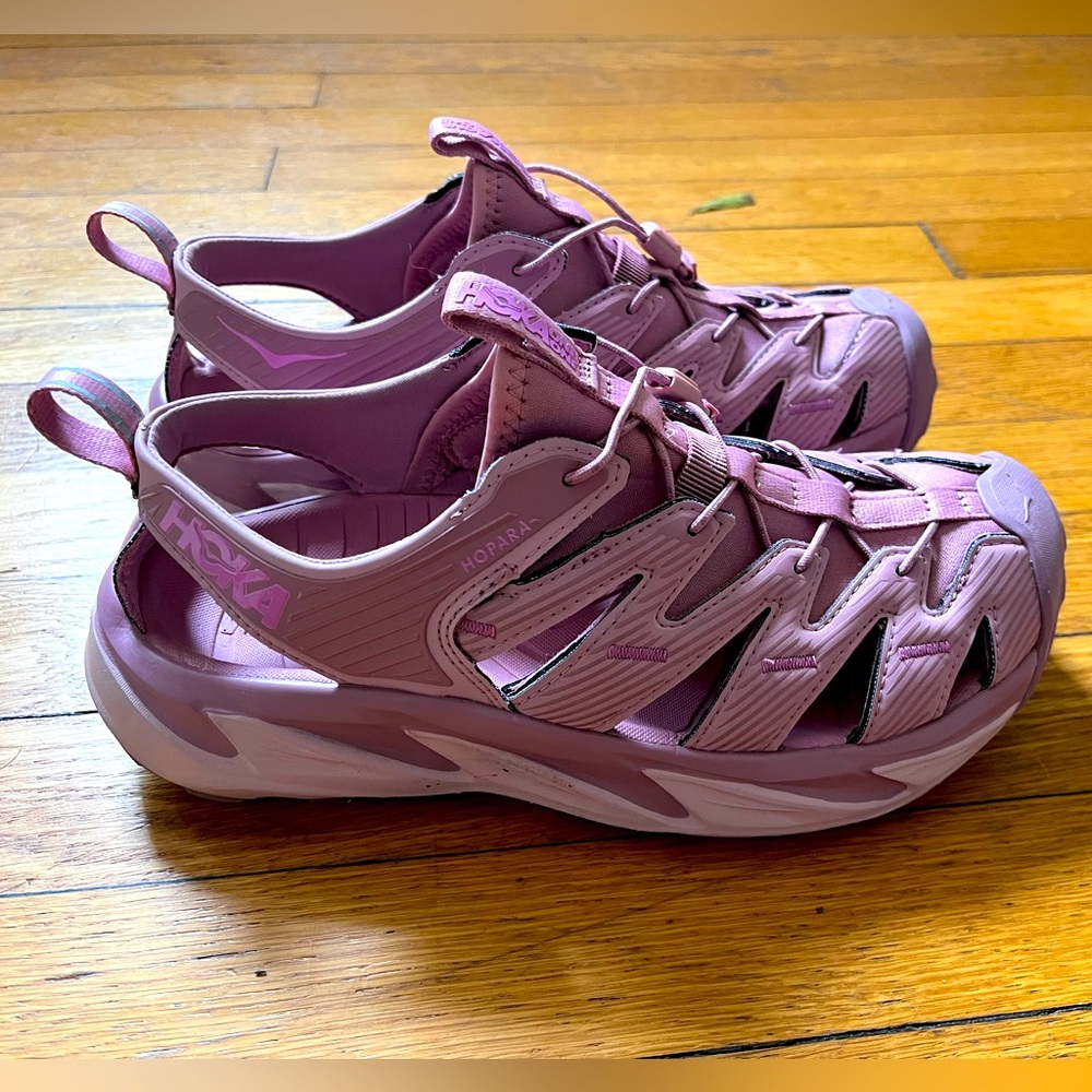 Hoka sandals women’s 8